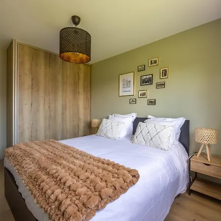 La Petite Maison De Littry Parking Holiday home