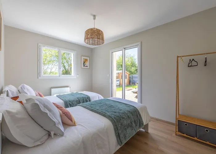 La Petite Maison De Littry Parking Holiday home